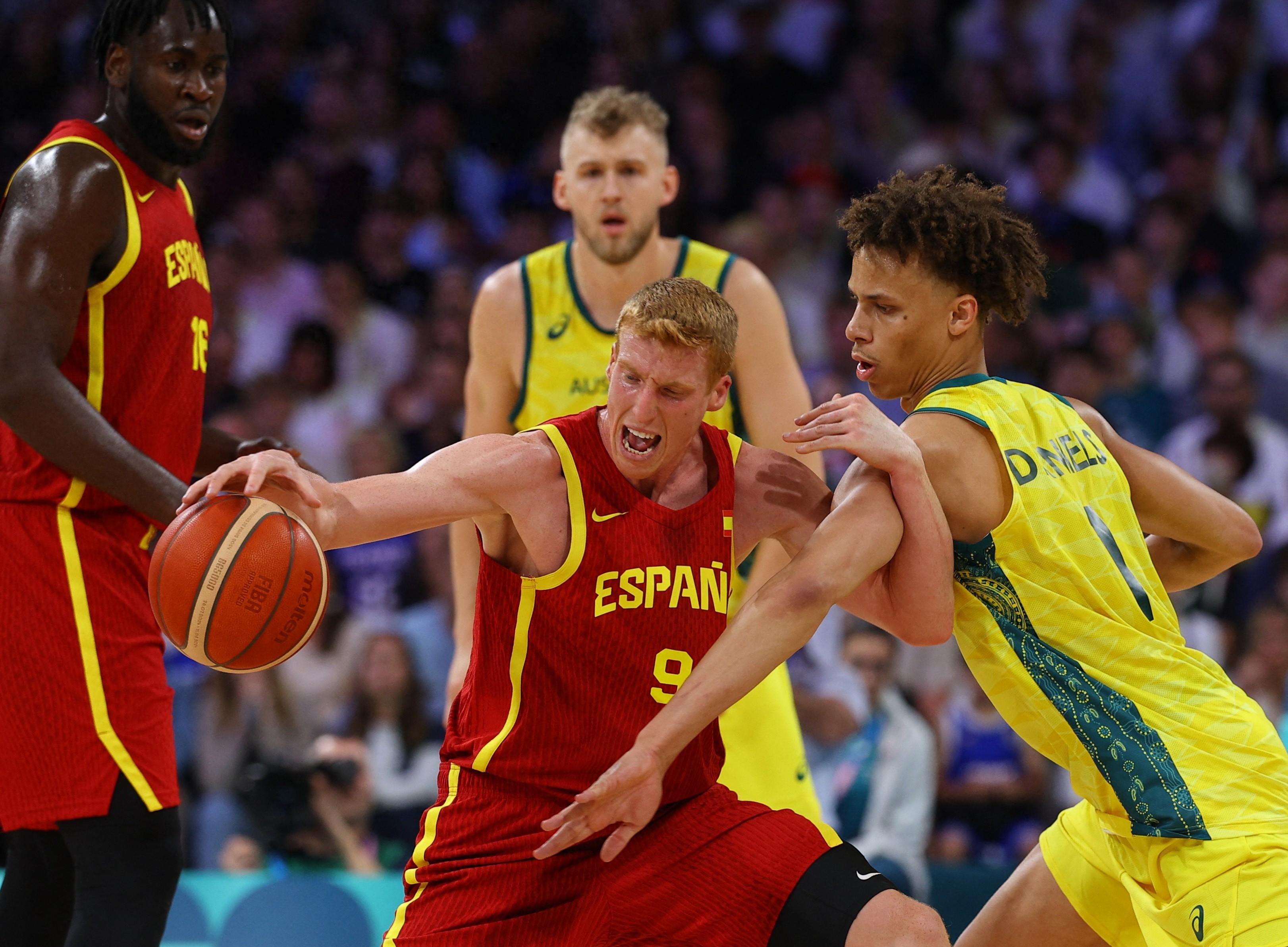 开云体育官网-詹姆斯在西班牙队比赛中领先优势明显，出色发挥引发热议！上演精彩一战的简单介绍