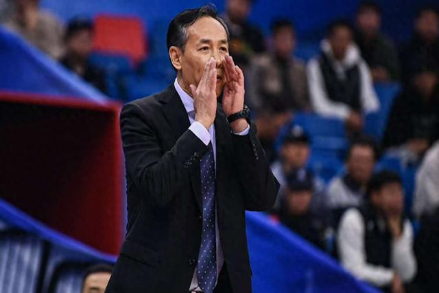 清晨北京首钢备战NBA常规赛，强势反弹细节曝光，信心回归，球队文化再被提及的简单介绍