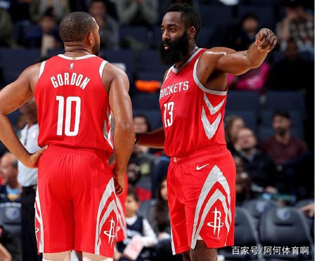 包含多特蒙德训练开放日,集结日强势反弹引欢呼,法国杯在即,训练强度明显提升的词条 包含多特蒙德训练开放日,集结日强势反弹引欢呼,法国杯在即,训练强度明显提升的词条